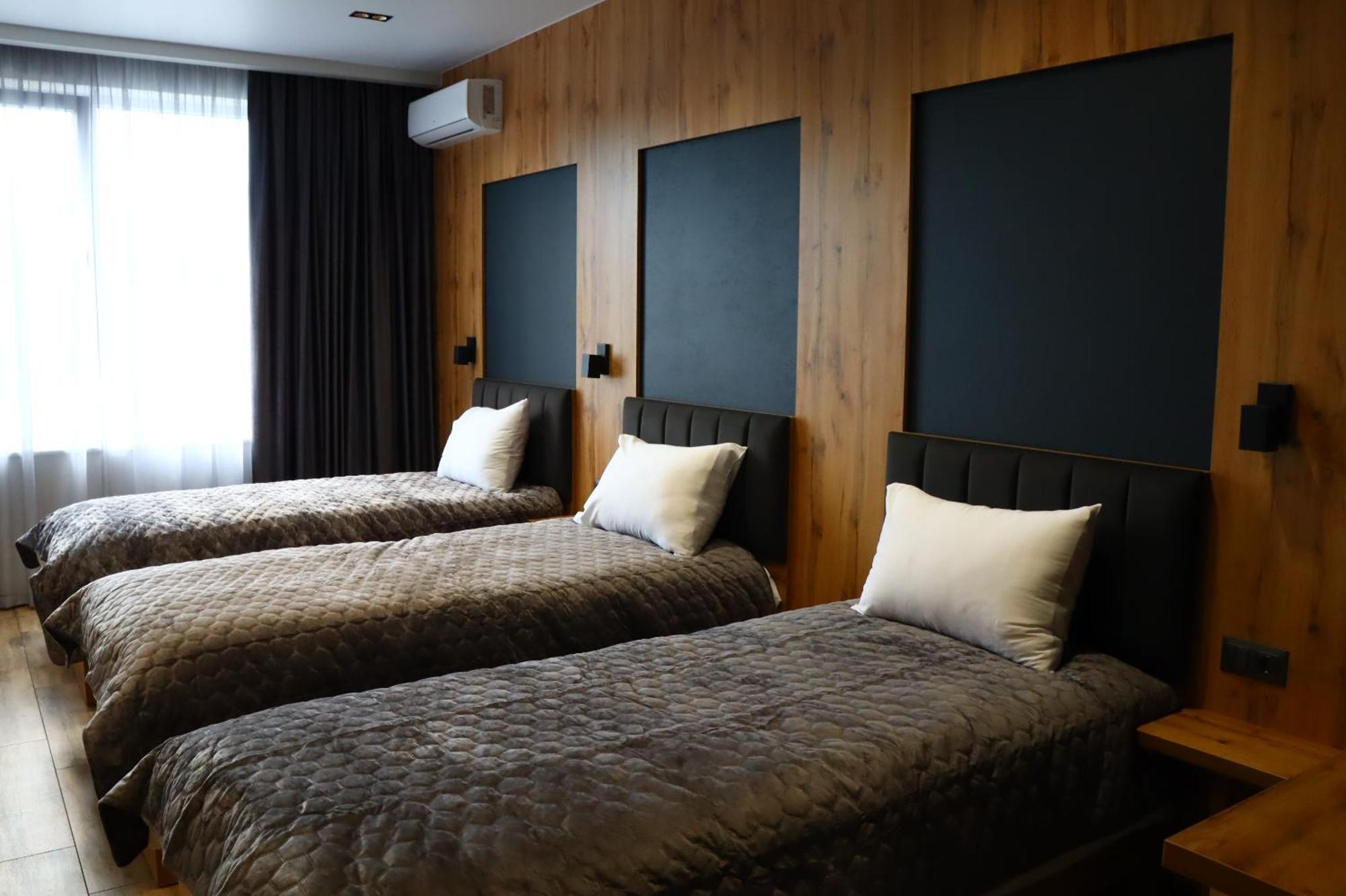Hotel Sobkoff Khmelʼnytsʼkyy Esterno foto