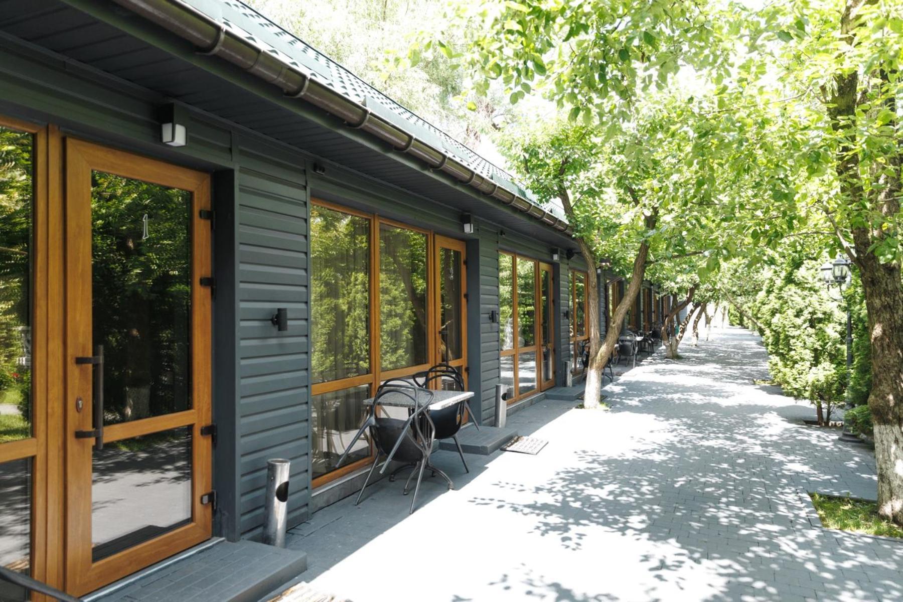 Hotel Sobkoff Khmelʼnytsʼkyy Esterno foto