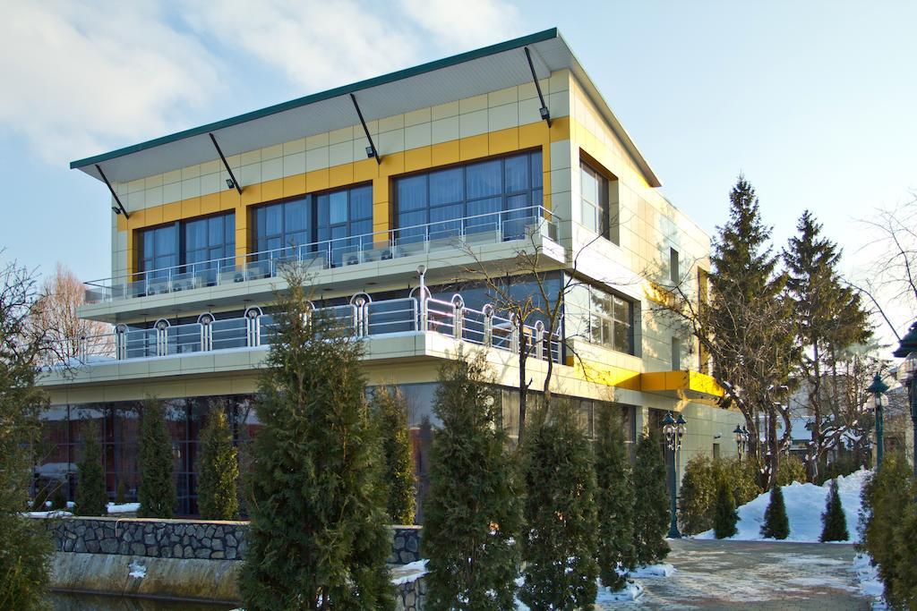 Hotel Sobkoff Khmelʼnytsʼkyy Esterno foto